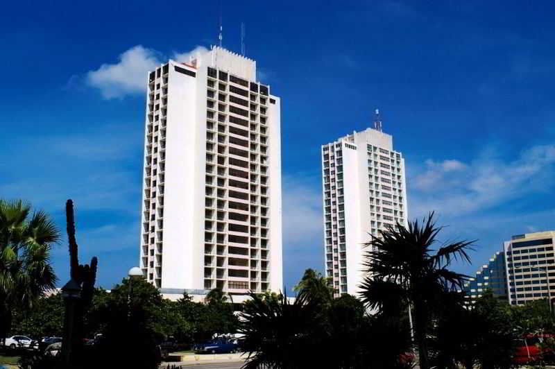 Gran Caribe Neptuno Triton Hotel Havana Exterior photo